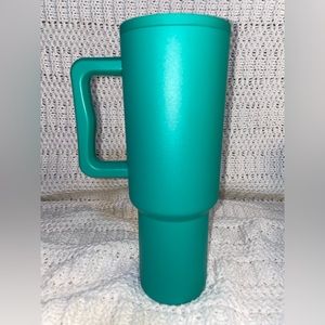 ISLAND JADE Simple Modern 40oz Trek Tumbler